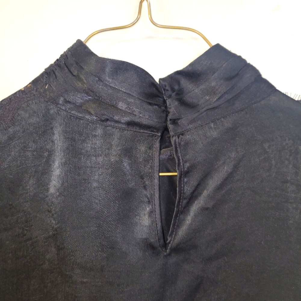Zara blouse - Picture 4 of 6